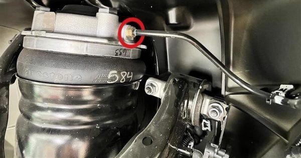 sửa chữa giảm sóc bóng hơi xe sang tại tphcm